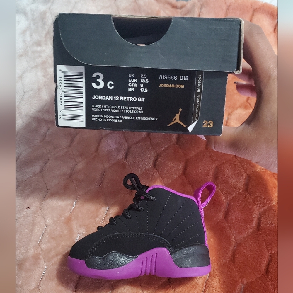 JORDAN 12 RETRO hyper violet (INFANT)